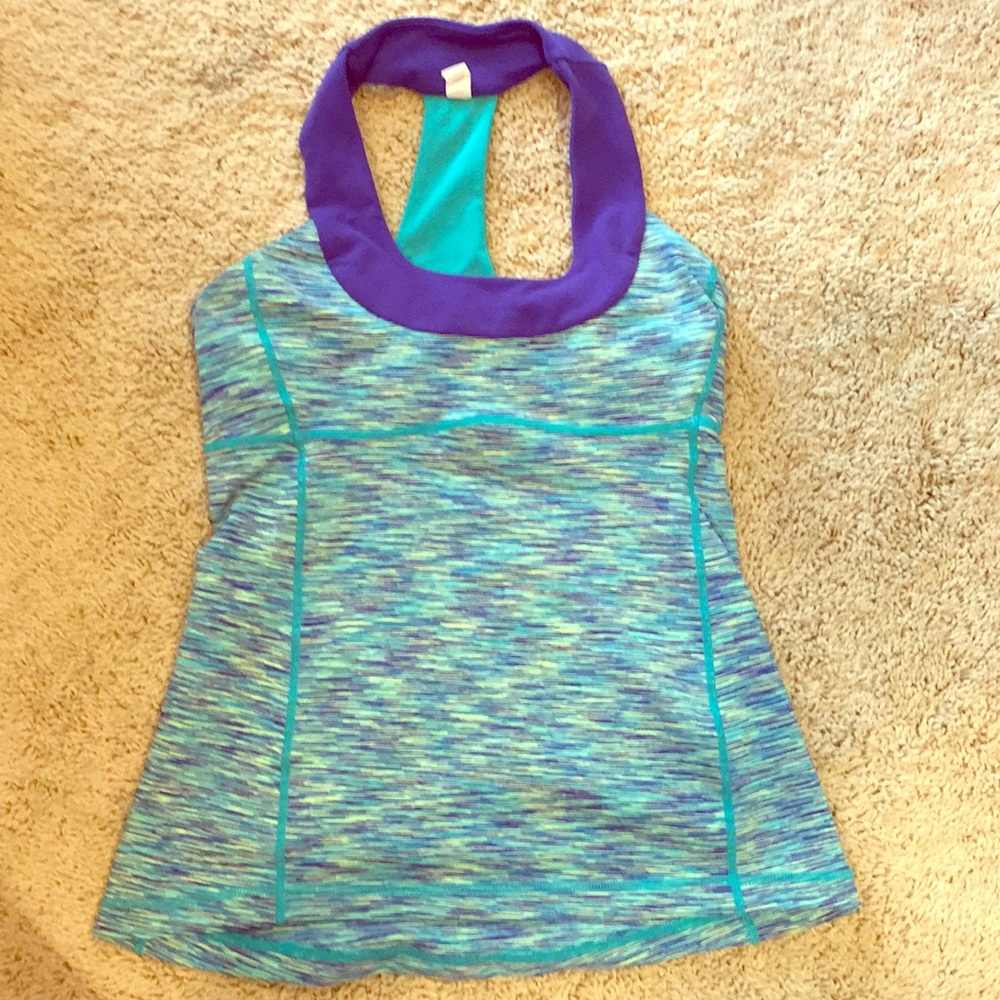 Lululemon top